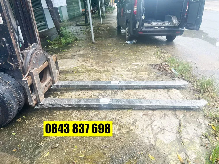 Ủng Xe Nâng Hàng - Giải Pháp Nối Dài Càng Nâng Hiệu Quả, Tiết Kiệm