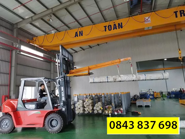 Móc cẩu xe nâng hàng