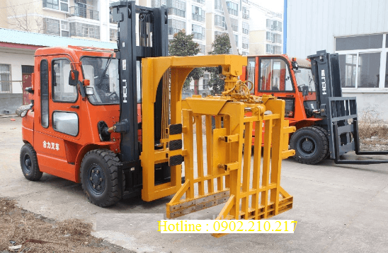 Xe nâng kẹp chụp và xoay Xe nâng kẹp chụp và xoay