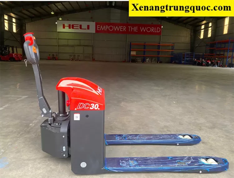 Xe nâng tay điện địa hình Heli