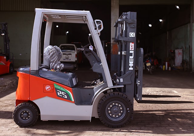 Xe nâng điện 2.5 tấn dòng G2 Xe nâng điện 2.5 tấn dòng G2